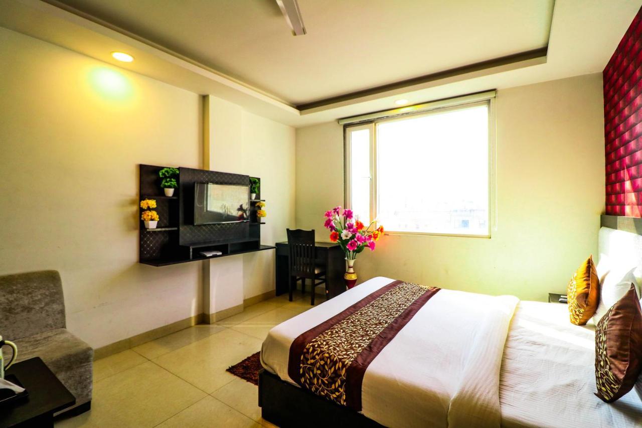 Hotel Olive Zone Near Delhi Airport Nueva Delhi Exterior foto
